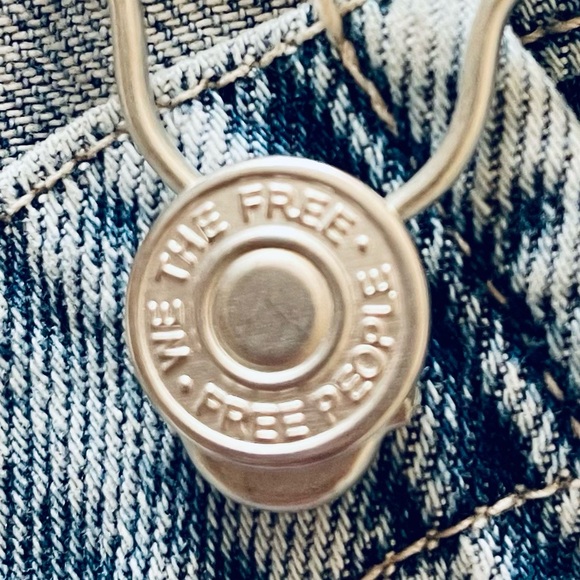 Free People Ziggy Washed Blue Denim Size Medium Overalls - Picture 10 of 12